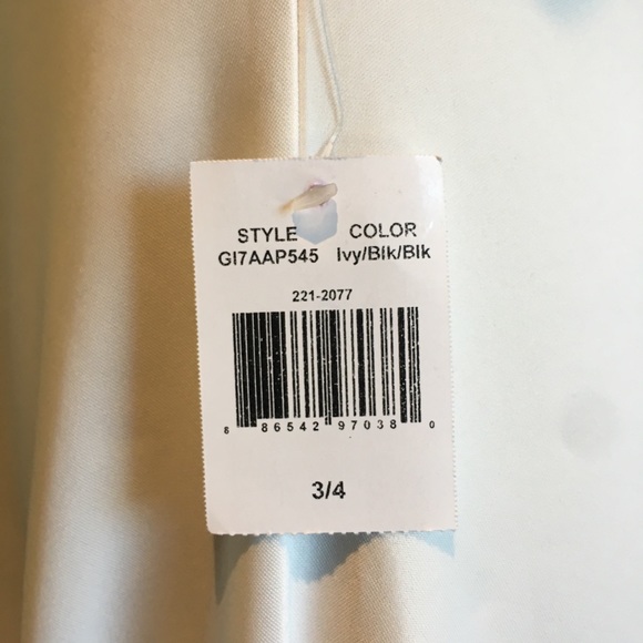 Black and White Summer Dress with Lace Top - Picture 7 of 7